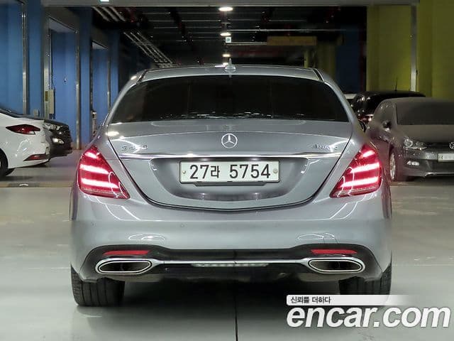 Mercedes-Benz S-Class 2018 — ფოტო 15/20