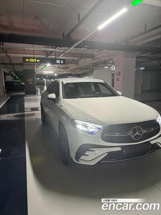 Mercedes-Benz GLC-Class 2026 — Photo 4/6