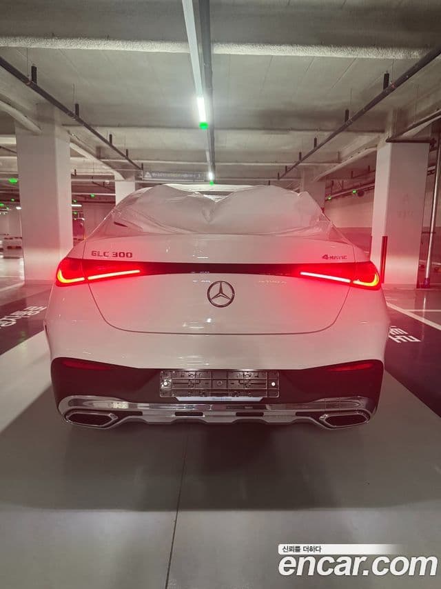Mercedes-Benz GLC-Class 2026 — Photo 6/6