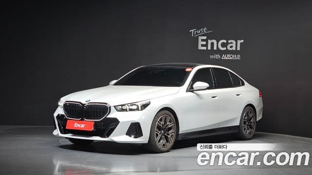 BMW 5 Series 2025 — Şəkil 1/20