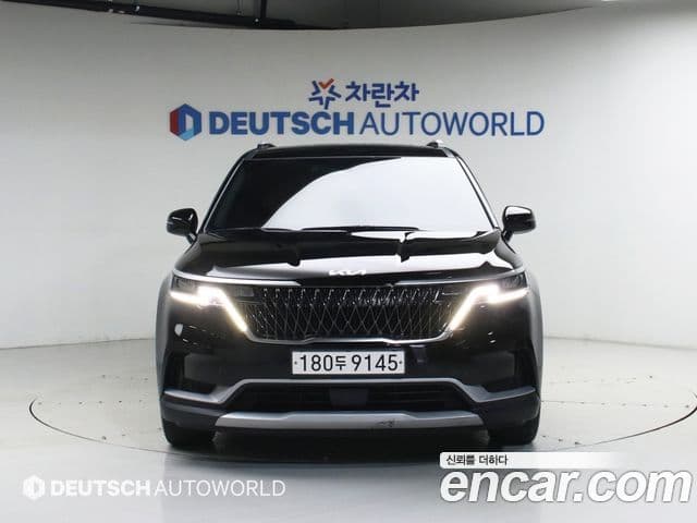 Kia Carnival 2022 — ფოტო 2/20