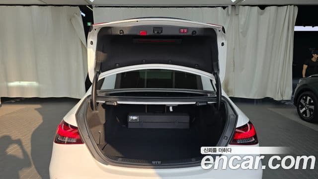 Mercedes-Benz E-Class 2020 — Şəkil 20/20