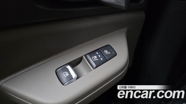 Kia Carnival 2026 — фото 18 из 20