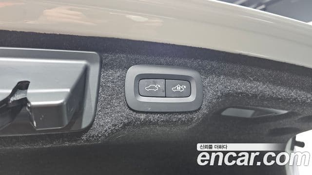 Volvo S90 2021 — Şəkil 18/20