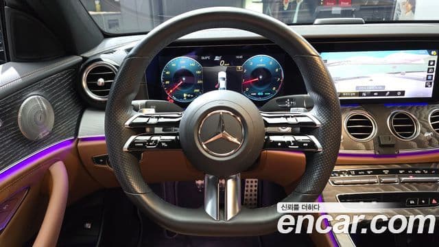 Mercedes-Benz E-Class 2021 — Фото 14/20