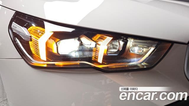 BMW 5 Series 2025 — Photo 12/34