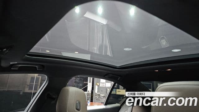 BMW 5 Series 2025 — Photo 21/34