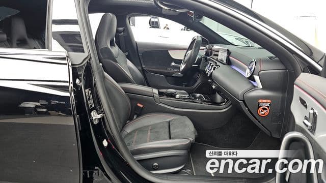 Mercedes-Benz CLA-Class 2023 — Şəkil 11/20