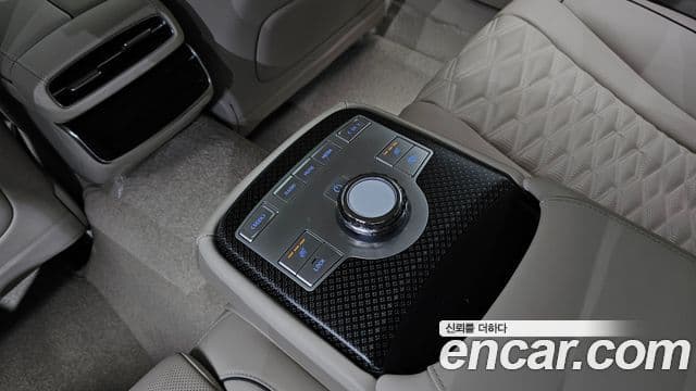 Genesis Electrified G80 2025 — Şəkil 18/20