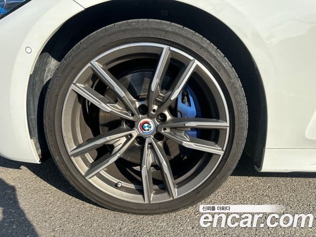 BMW 4 Series 2023 — Photo 9/10