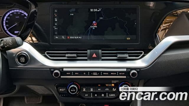 Kia Niro 2021 — Фото 17/20