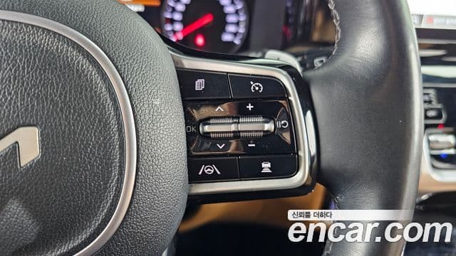 Kia Sorento 2022 — ფოტო 19/20