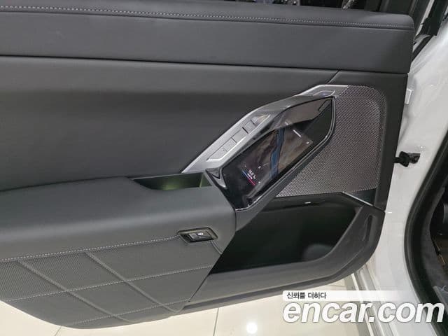 BMW 7 Series 2025 — Şəkil 16/20