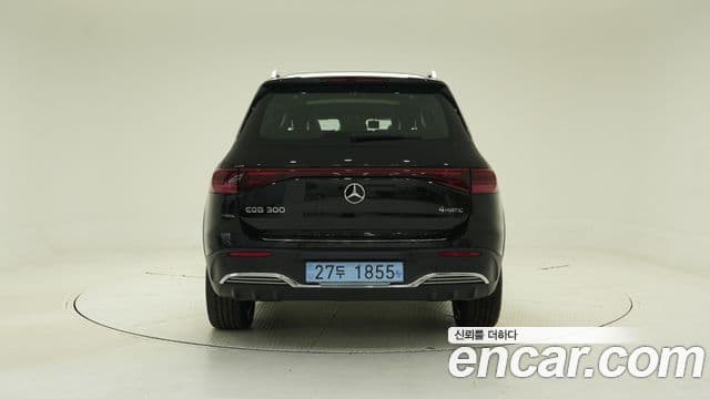Mercedes-Benz EQB 2025 — ფოტო 9/17