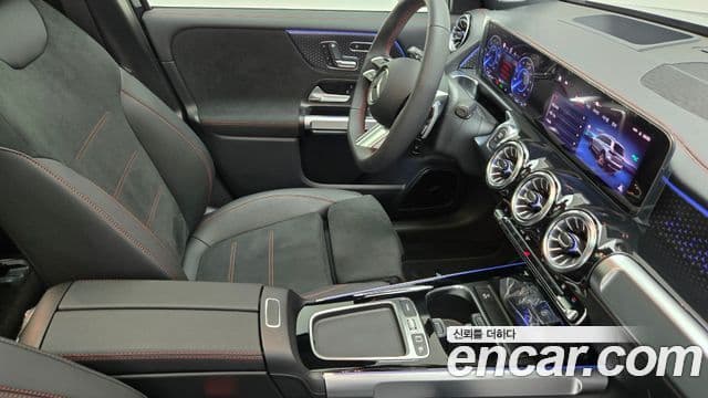 Mercedes-Benz EQB 2025 — ფოტო 16/17