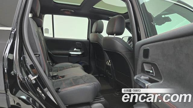 Mercedes-Benz EQB 2025 — ფოტო 10/17