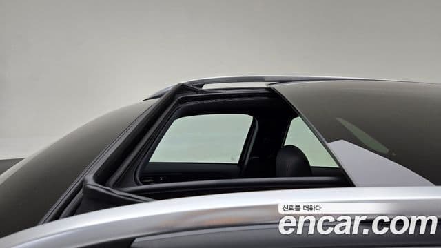 Mercedes-Benz EQB 2025 — ფოტო 4/17