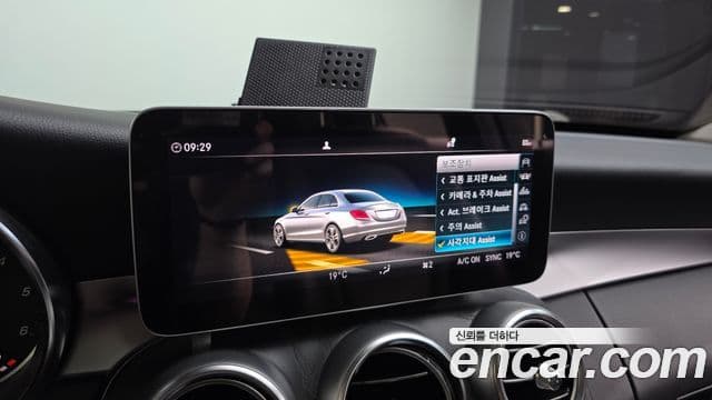 Mercedes-Benz C-Class 2019 — Фото 16/20