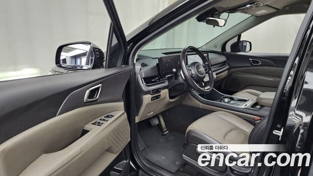 Kia Carnival 2024 — Фото 10/20