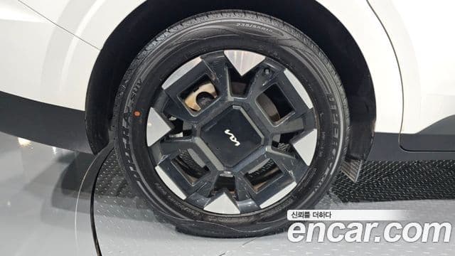 Kia Carnival 2024 — Şəkil 5/20
