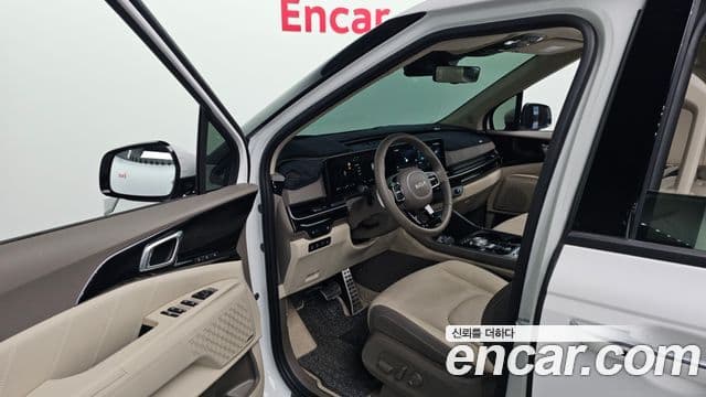 Kia Carnival 2024 — Şəkil 10/20