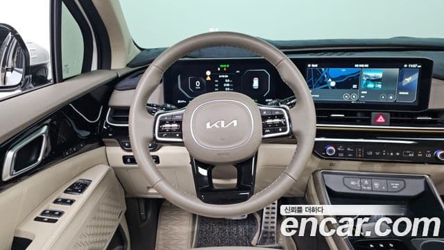 Kia Carnival 2024 — Şəkil 13/20