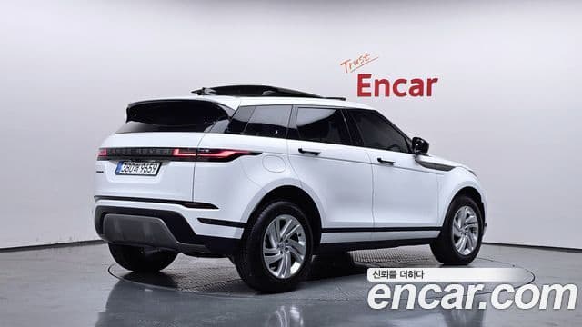 Land Rover Range Rover Evoque 2025 — Фото 2/20