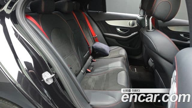Mercedes-Benz C-Class 2018 — фото 11 из 20
