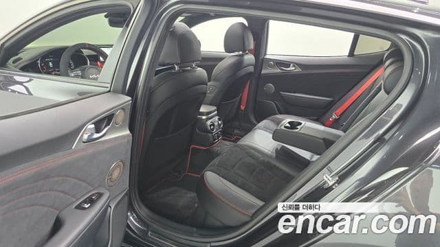 Kia Stinger 2021 — Şəkil 12/20
