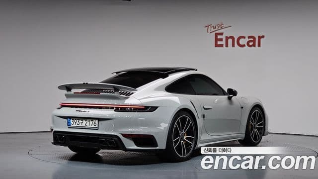 Porsche 911 2022 — Şəkil 2/20