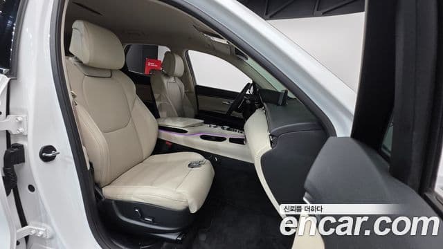 Genesis GV70 2023 — Şəkil 9/20