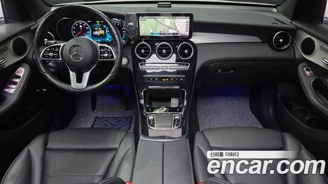Mercedes-Benz GLC-Class 2021 — ფოტო 7/20