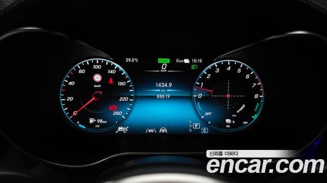 Mercedes-Benz GLC-Class 2021 — ფოტო 8/20