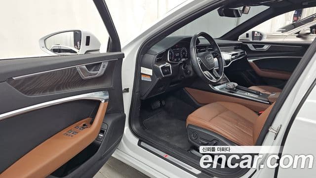 Audi A6 2020 — фото 10 из 20