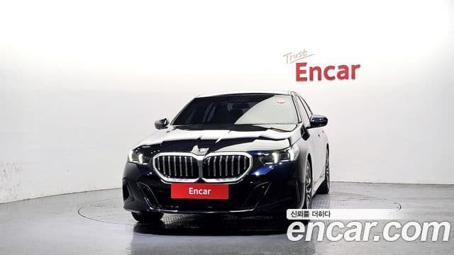 BMW 5 Series 2025 — Şəkil 3/20