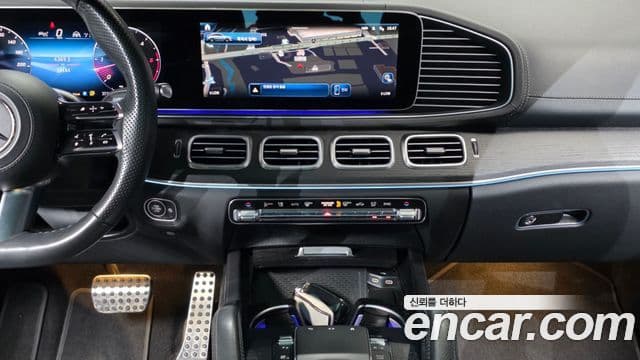 Mercedes-Benz GLE-Class 2023 — ფოტო 14/20