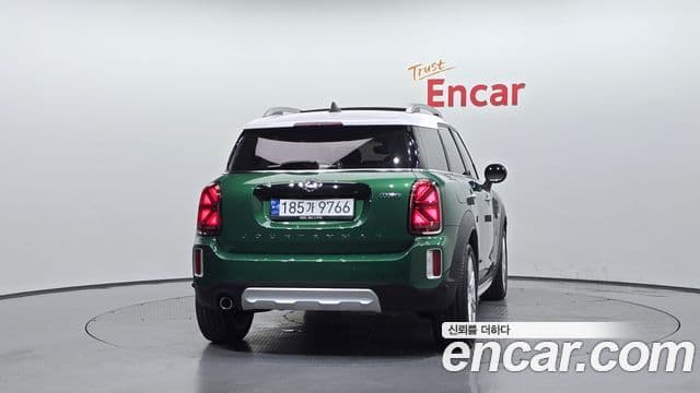 Mini Cooper Countryman 2023 — Photo 19/20