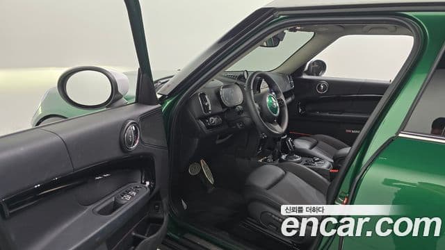 Mini Cooper Countryman 2023 — Photo 11/20