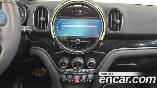 Mini Cooper Countryman 2023 — Photo 13/20