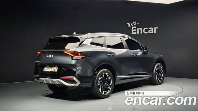 Kia Sportage 2023 — Şəkil 2/20