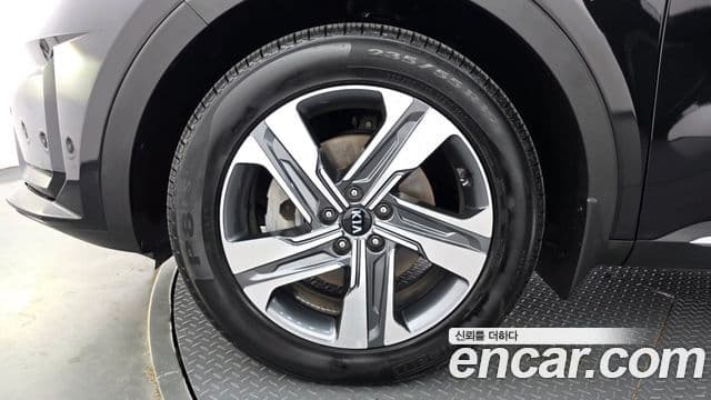 Kia Sorento 2020 — фото 5 из 20