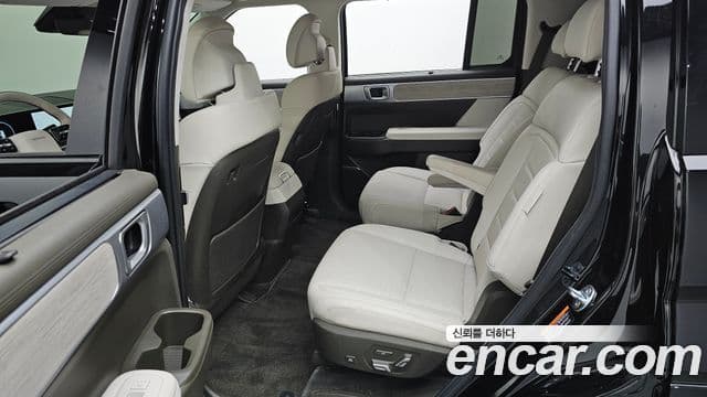 Hyundai Santa Fe 2024 — фото 12 из 20