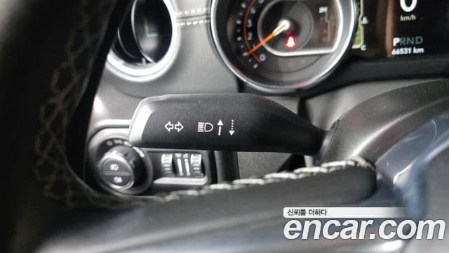 Jeep Wrangler 2022 — фото 20 из 20