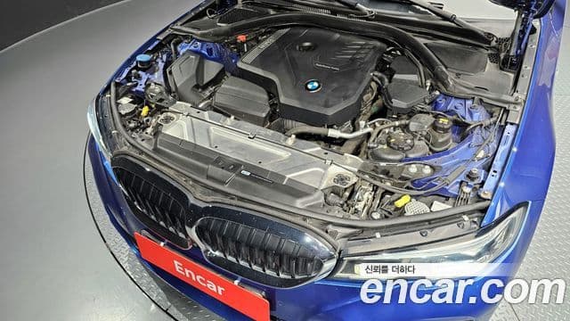 BMW 3 Series 2020 — ფოტო 6/20