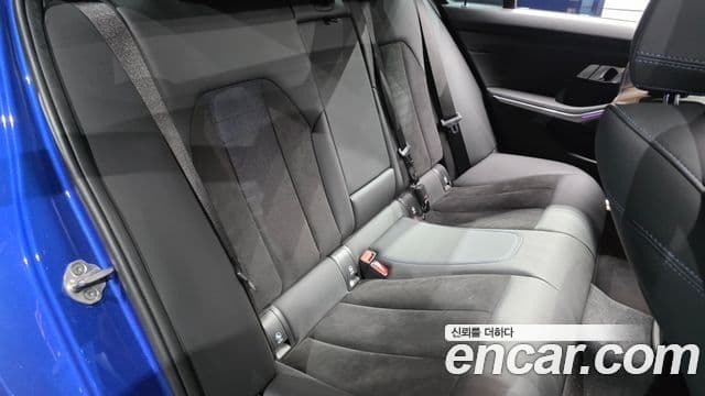 BMW 3 Series 2020 — ფოტო 12/20