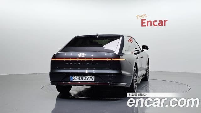 Hyundai Grandeur 2022 — фото 4 из 20