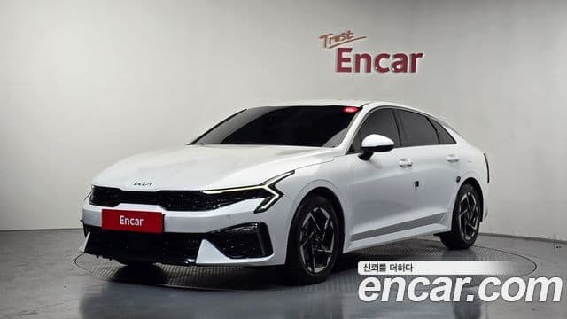 Kia K5 2024 — Şəkil 1/20