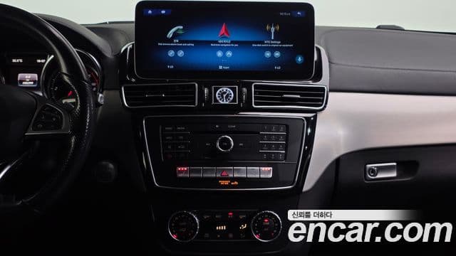 Mercedes-Benz GLE-Class 2018 — фото 12 из 20