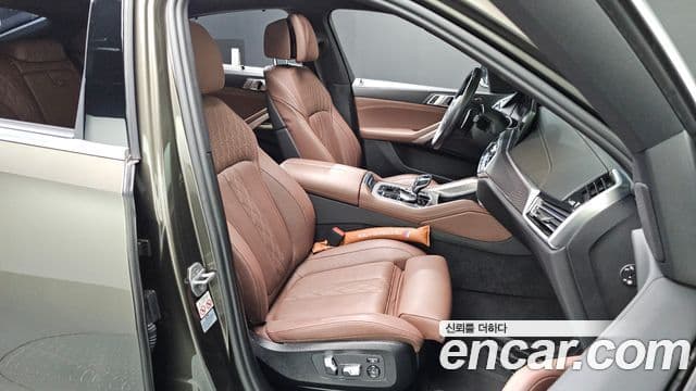 BMW X6 2022 — фото 12 из 20