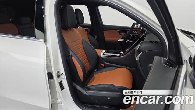 Mercedes-Benz GLC-Class 2025 — ფოტო 12/20